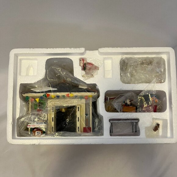 Dept 56 Snow Village – “Another Man’s Treasure” Lighted Garage w/accessories - Picture 5 of 16